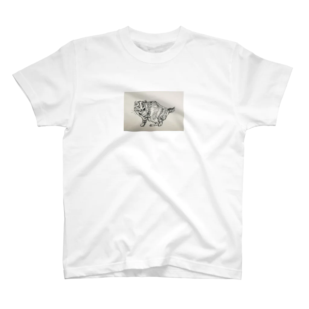 自惚れ屋の猫ちゃん（モノクロ） Regular Fit T-Shirt