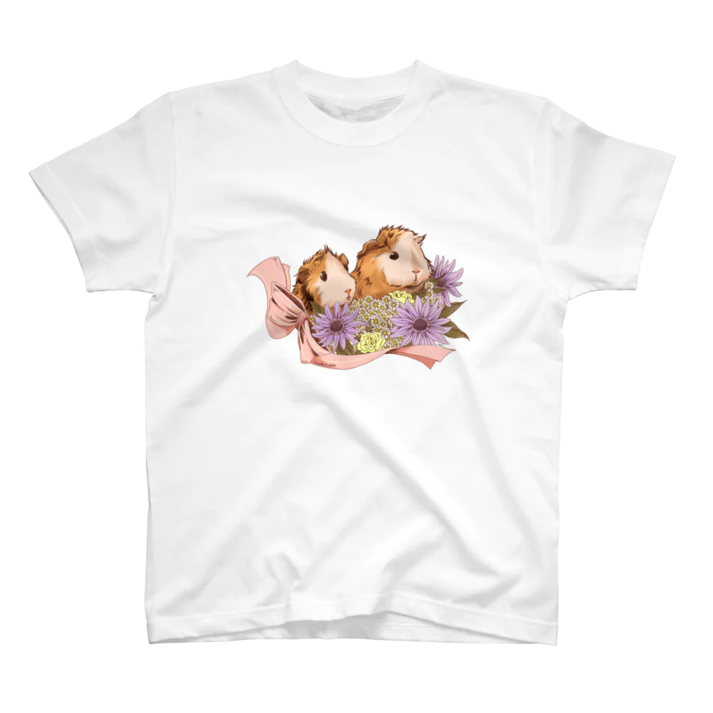 Lichtmuhleのお花とモルモット06 Regular Fit T-Shirt