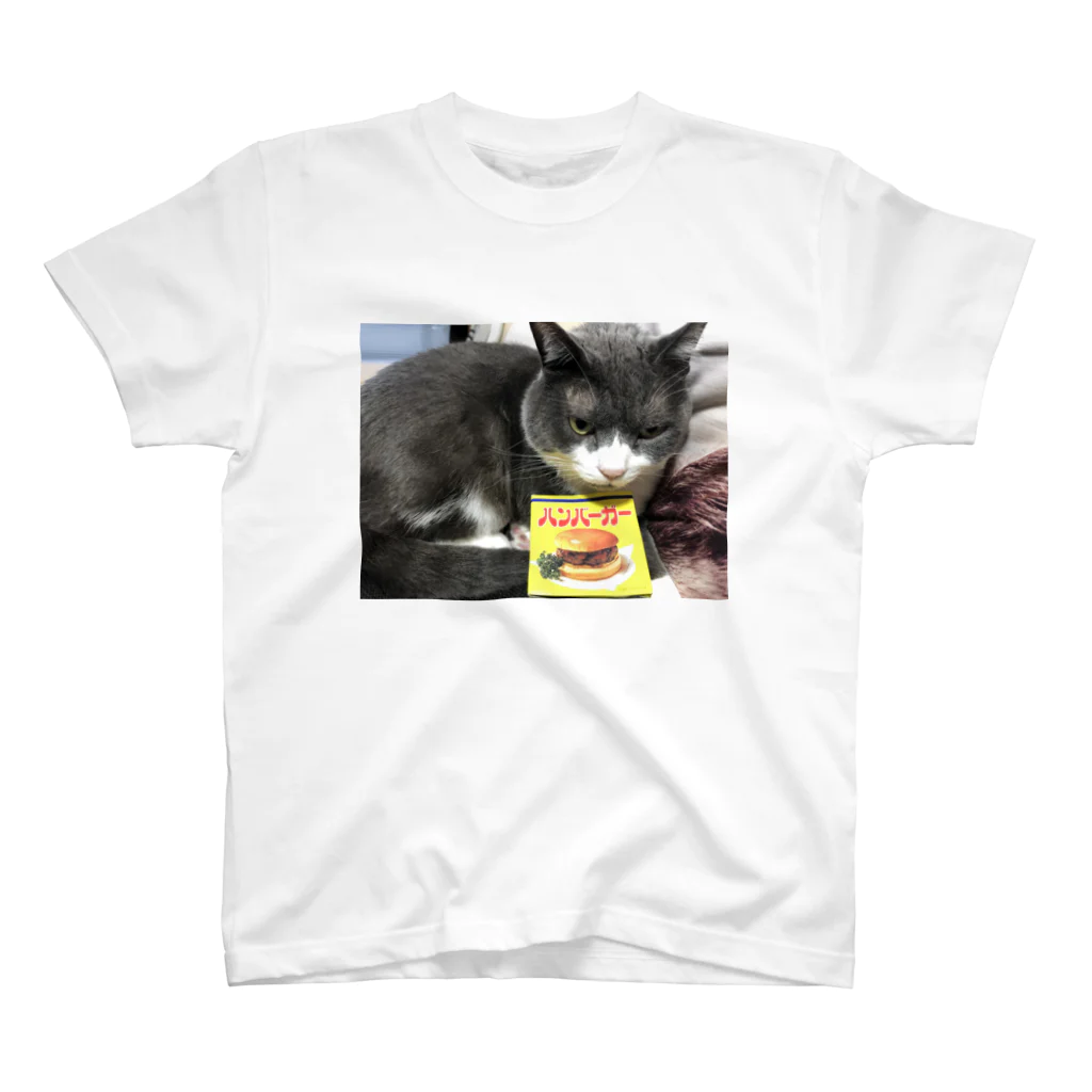 sutebatijinseiの猫とハンバーガー スタンダードTシャツ