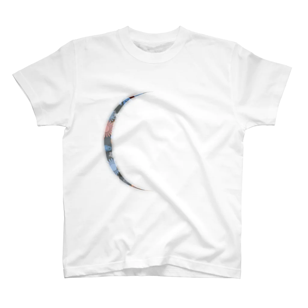 pianocurve DesignのMoon face designed with summer flowers No.29 スタンダードTシャツ