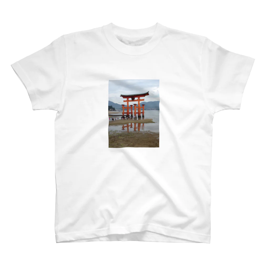 machiawaseの厳島神社 スタンダードTシャツ