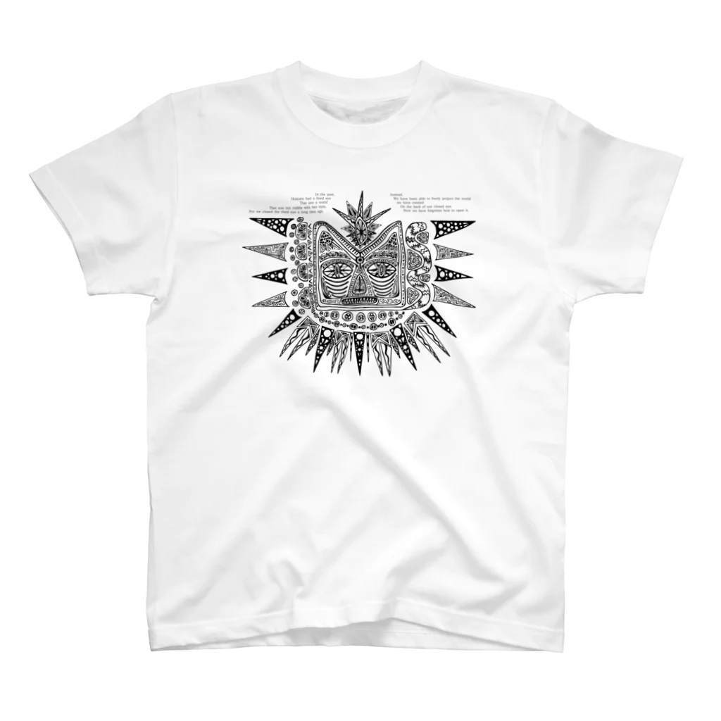 ༒ Aya Earthling ༒の第3の目を持つ猫　Cat with a third eye Regular Fit T-Shirt