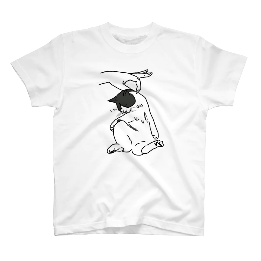 小鳥と映画館のネコちゃんを優しくつまむ Regular Fit T-Shirt
