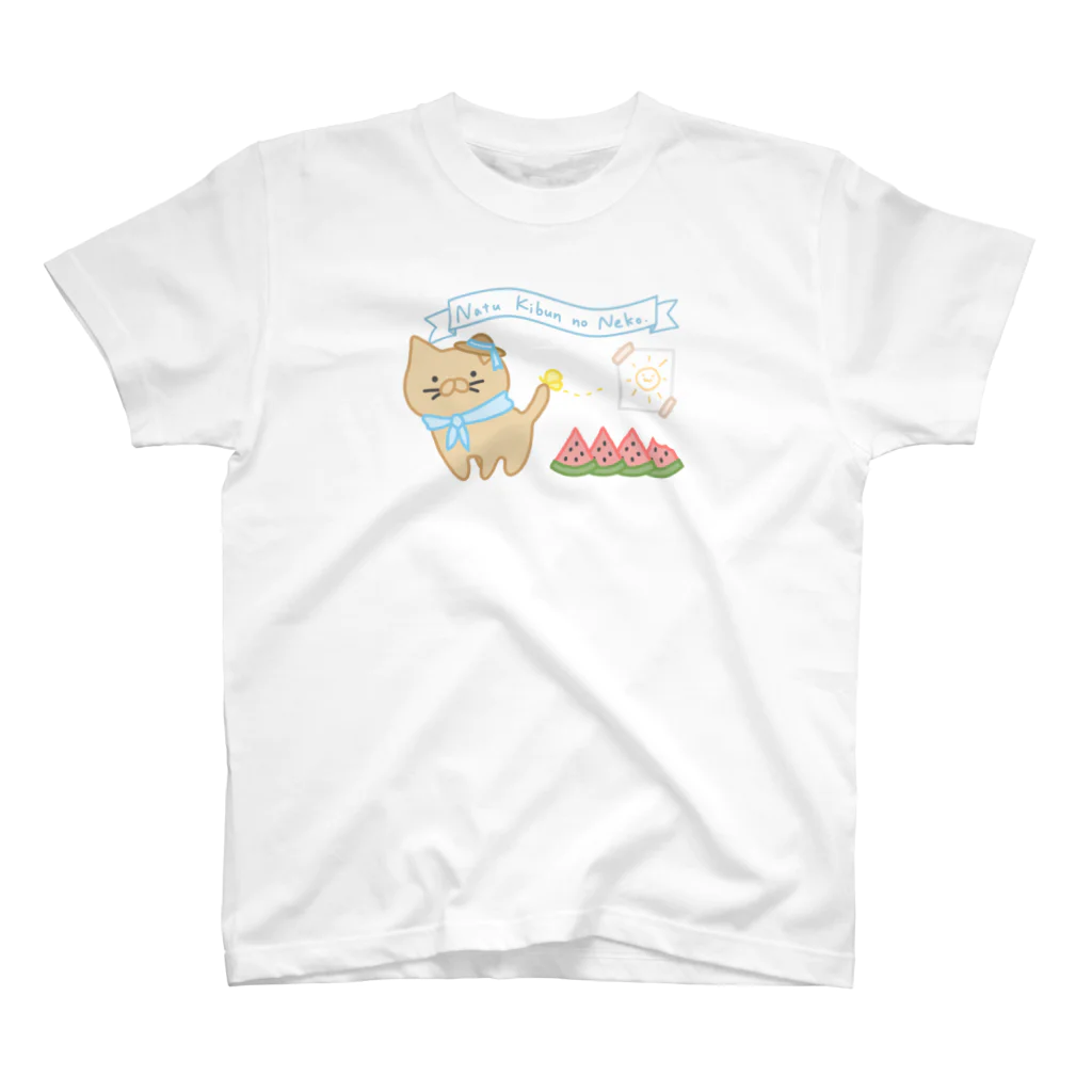 せきれいの夏気分のねこ スタンダードTシャツ