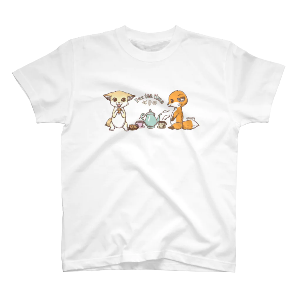 Heaven Monkeyのキツネのティータイム スタンダードTシャツ