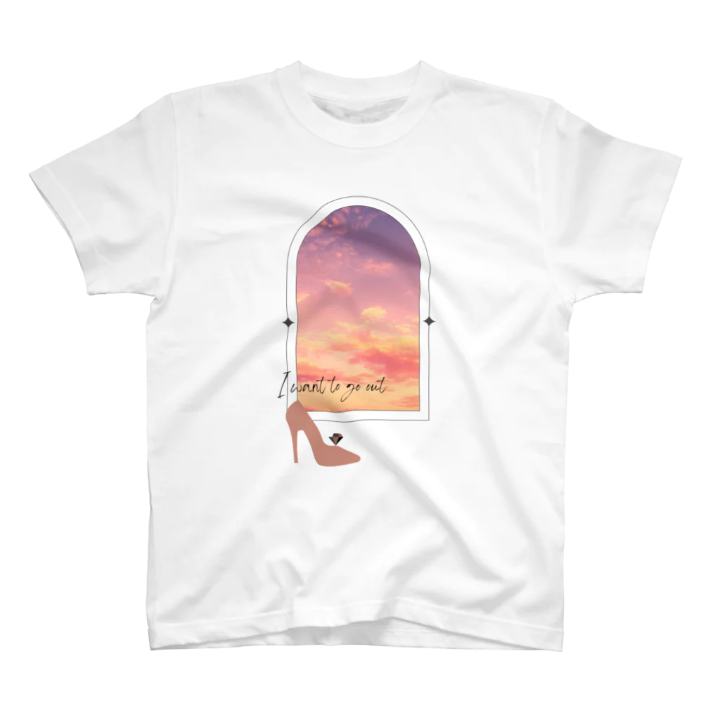 colocotoriの＜空＞出かけたいっ～I want to go out スタンダードTシャツ