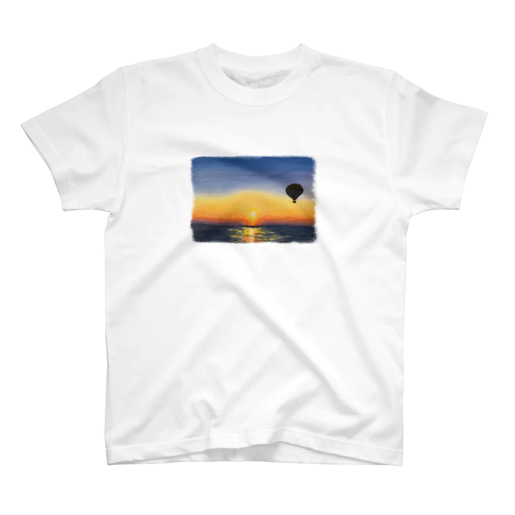 あさひな工房の松島の朝日と熱気球 Regular Fit T-Shirt
