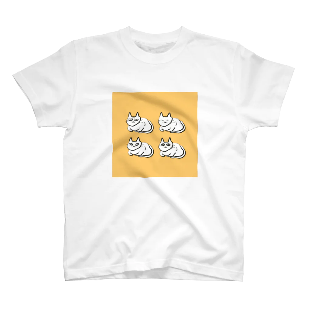 okalaの4匹のねこ Regular Fit T-Shirt
