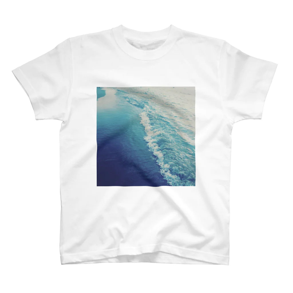 ラベンダーショップの青い海 スタンダードTシャツ