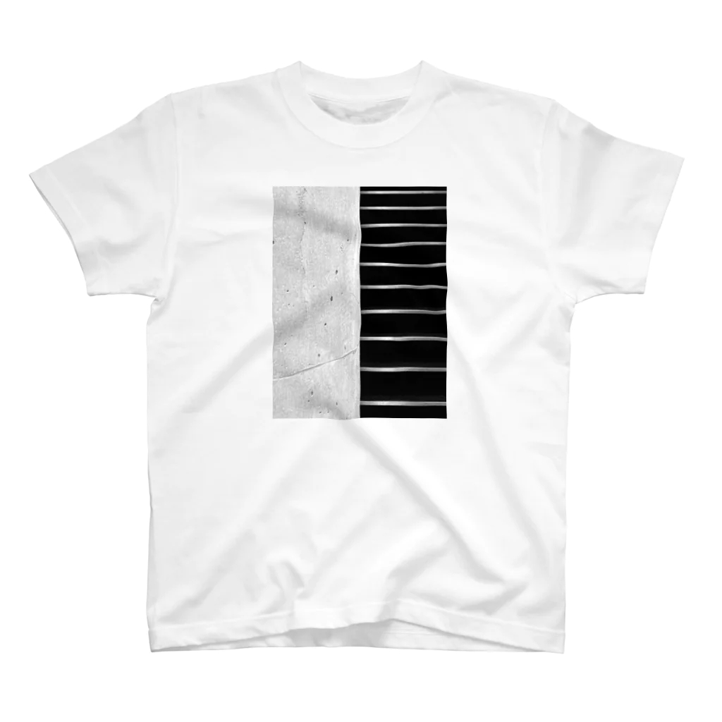 ArakiYasuhiroのPillar & Stairs スタンダードTシャツ