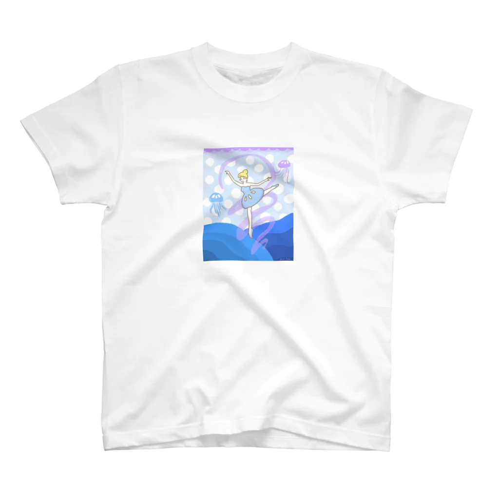 生まれたておじいちゃんの海月の踊り子 Regular Fit T-Shirt