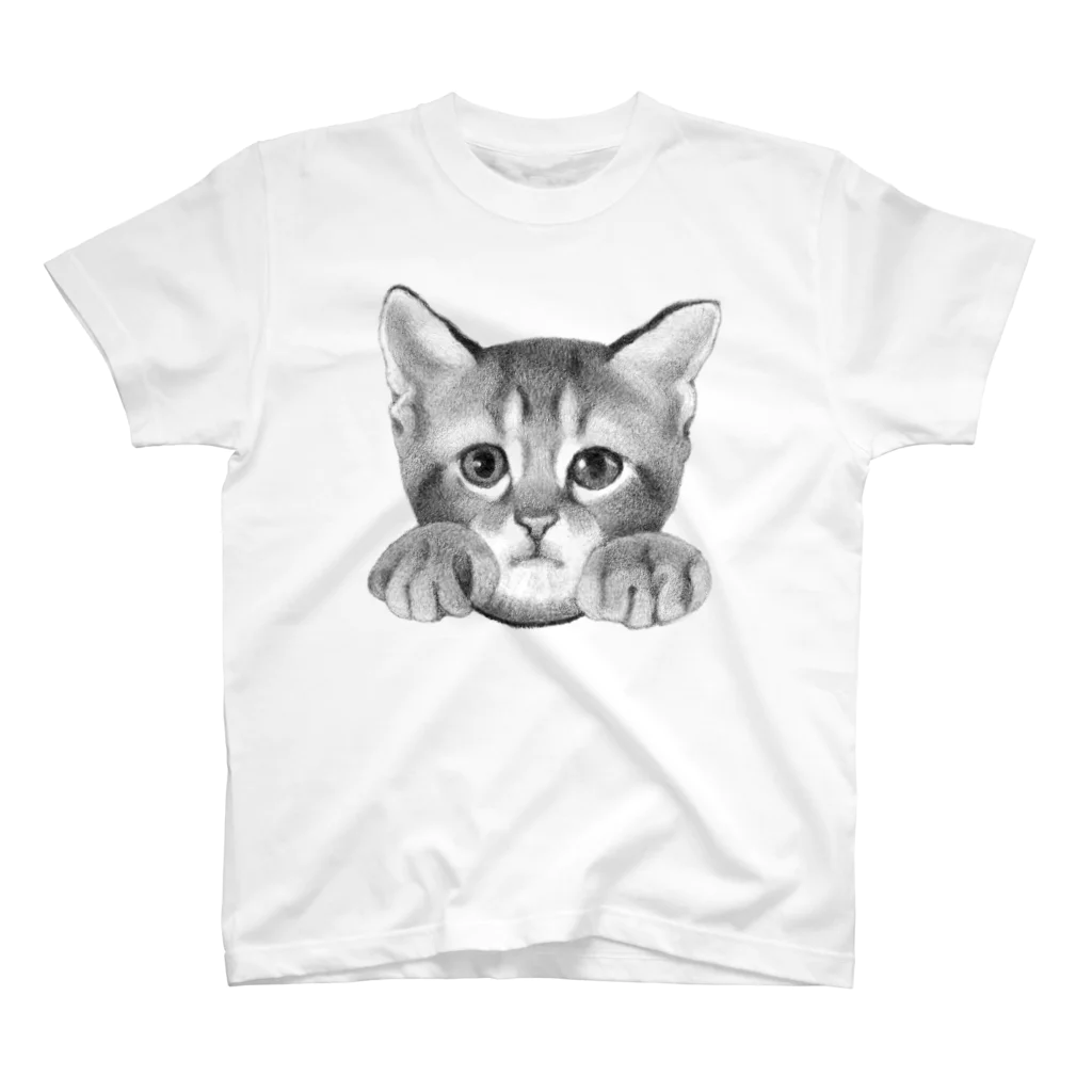 猫の楽園のイタズラ子猫 スタンダードTシャツ