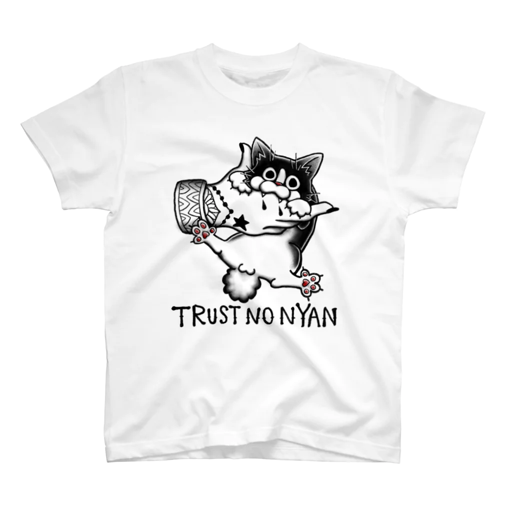 ニャトリエ@わんニャーのTRUST NO NYAN Regular Fit T-Shirt