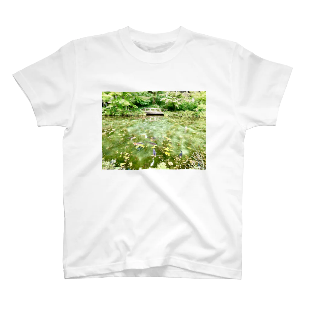 Shin Beethovenのモネの池 スタンダードTシャツ