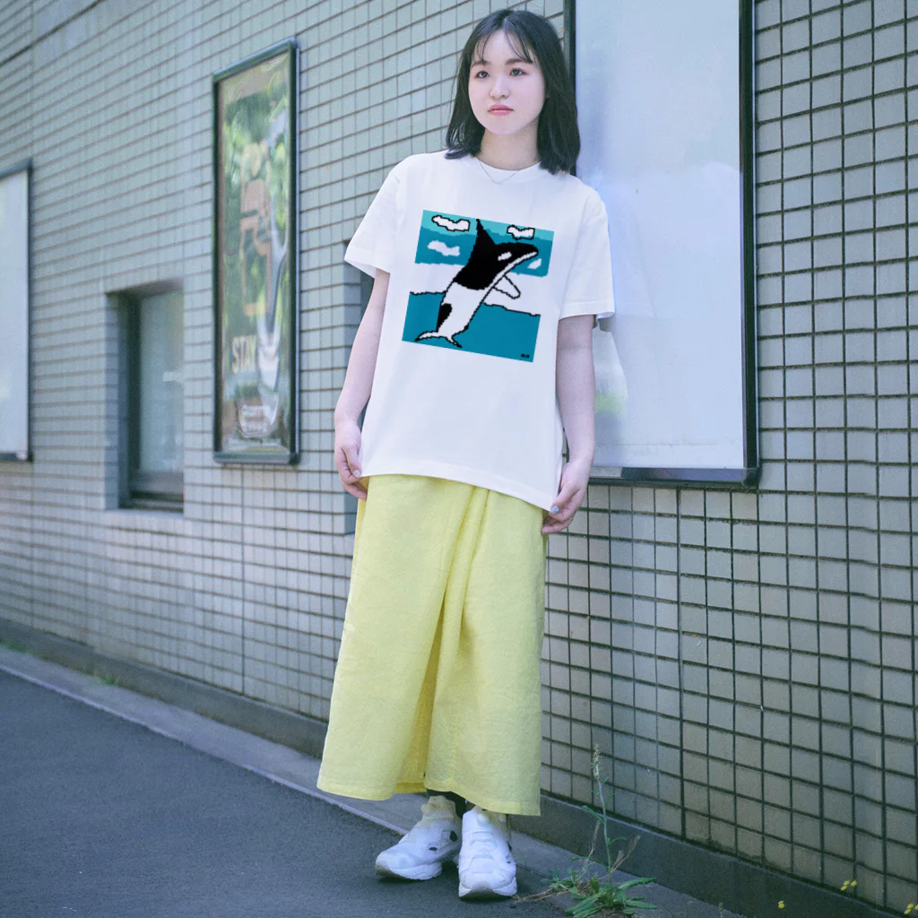 Petit SERAのシャチくん Regular Fit T-Shirt