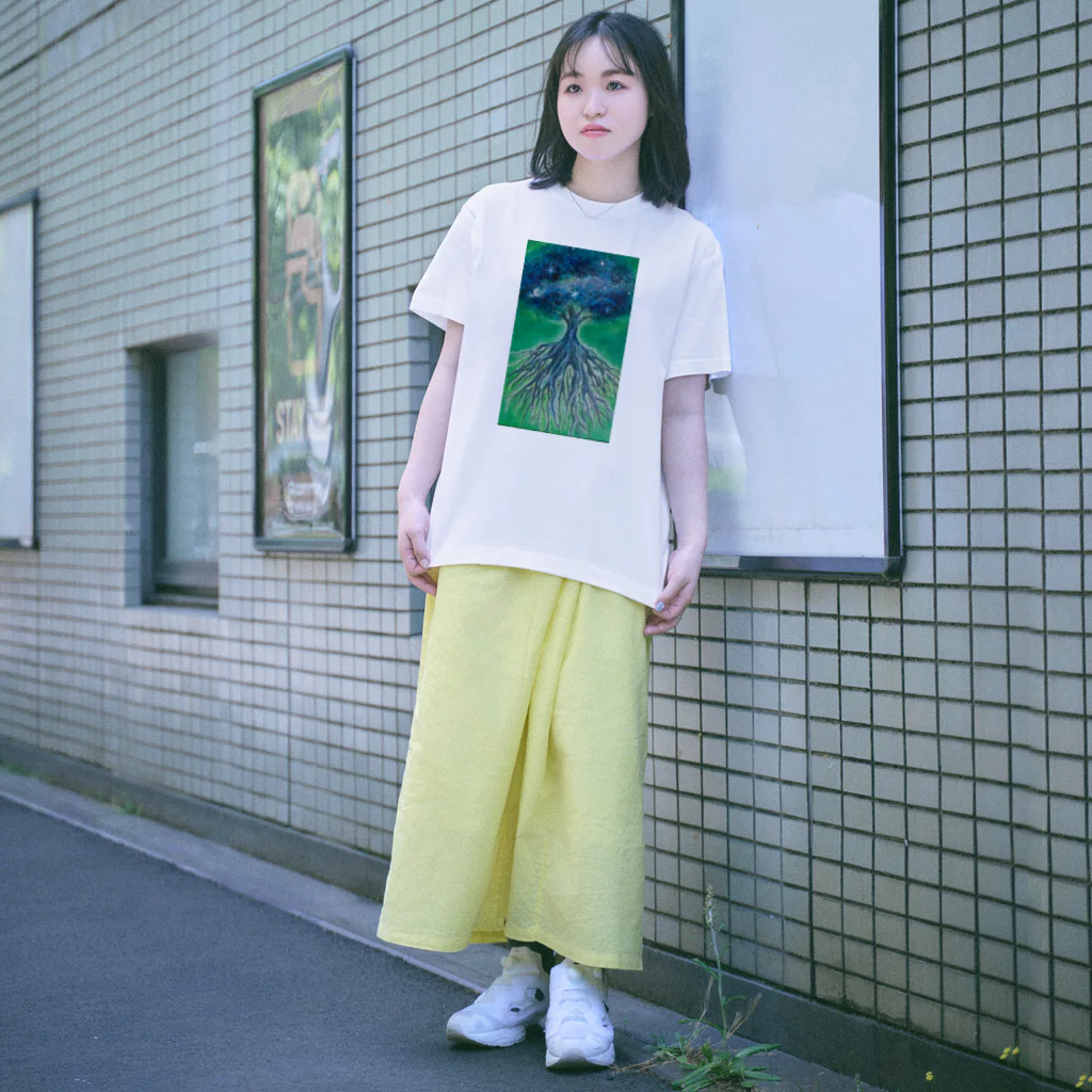 うえぽん＆むつみんのファイアーツリーセルフ Regular Fit T-Shirt
