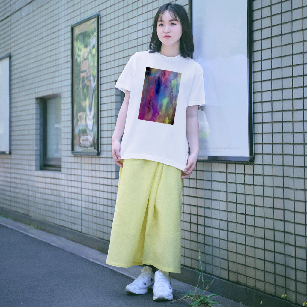 tokoの雨のネオン街 Regular Fit T-Shirt