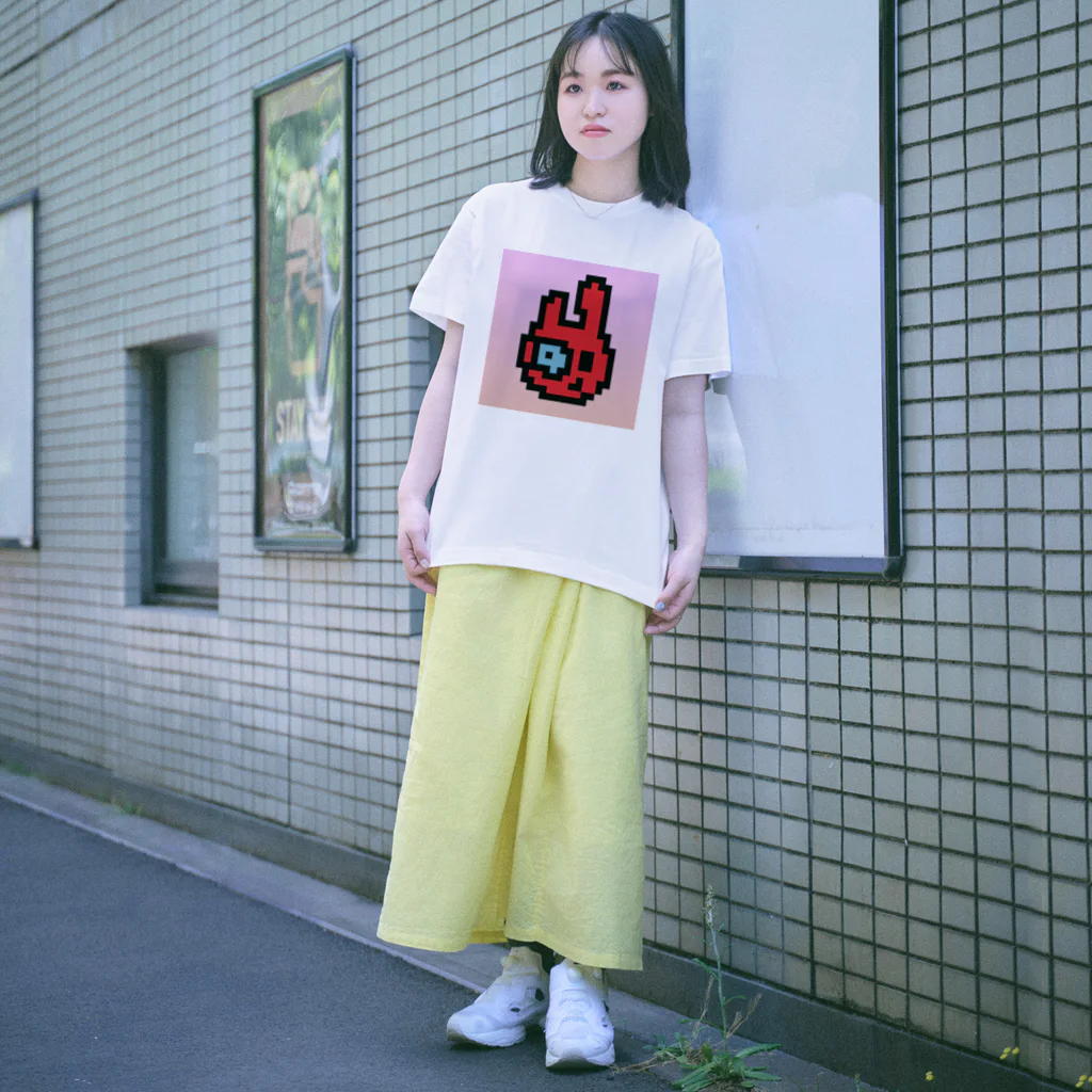 みしぇるのSHOPのポップなうさぎ Regular Fit T-Shirt