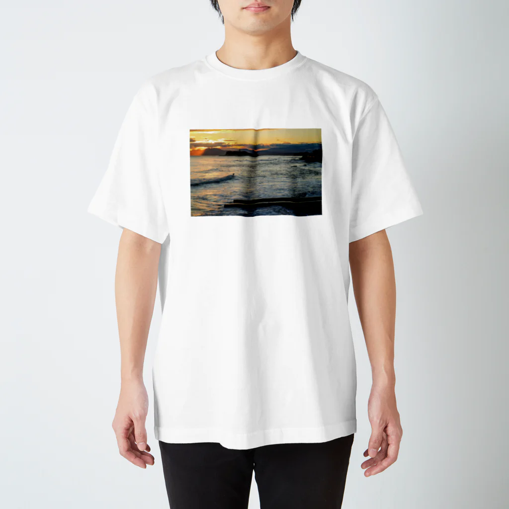 Un-ObliviateのSHONAN Regular Fit T-Shirt