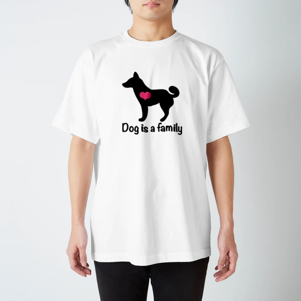 保護猫支援ショップ・パール女将のお宿の犬は家族 スタンダードTシャツ