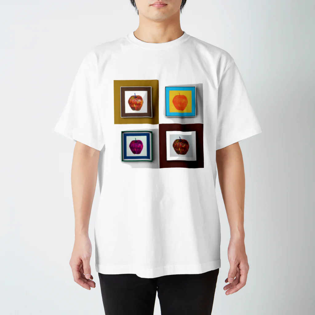 suzuri26のさまざまなリンゴ Regular Fit T-Shirt