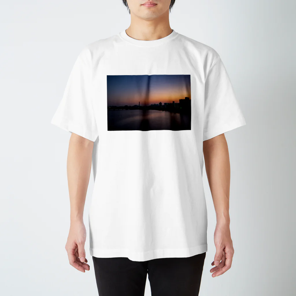 365_closetのTwilight Regular Fit T-Shirt