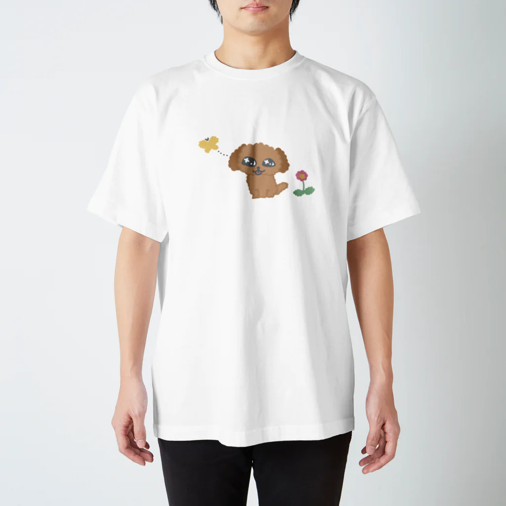 キラキラ目フワフワ科の輝く目の犬、、、。 スタンダードTシャツ