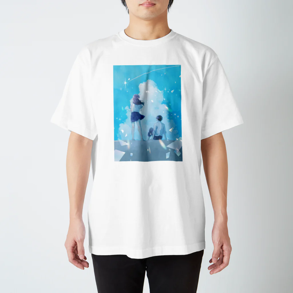 suzuran894の青空を見上げる2人 Regular Fit T-Shirt