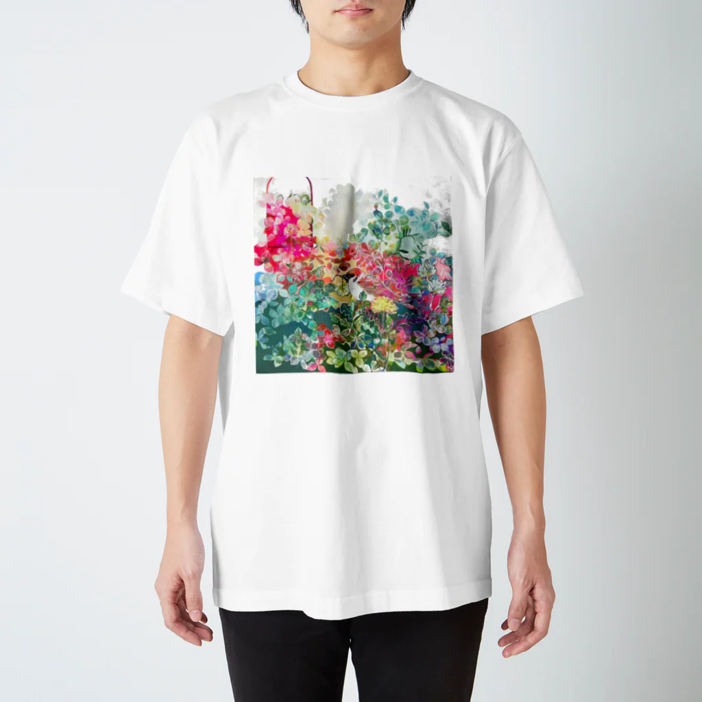 キエ＊カラフルの足もとの花園 Regular Fit T-Shirt