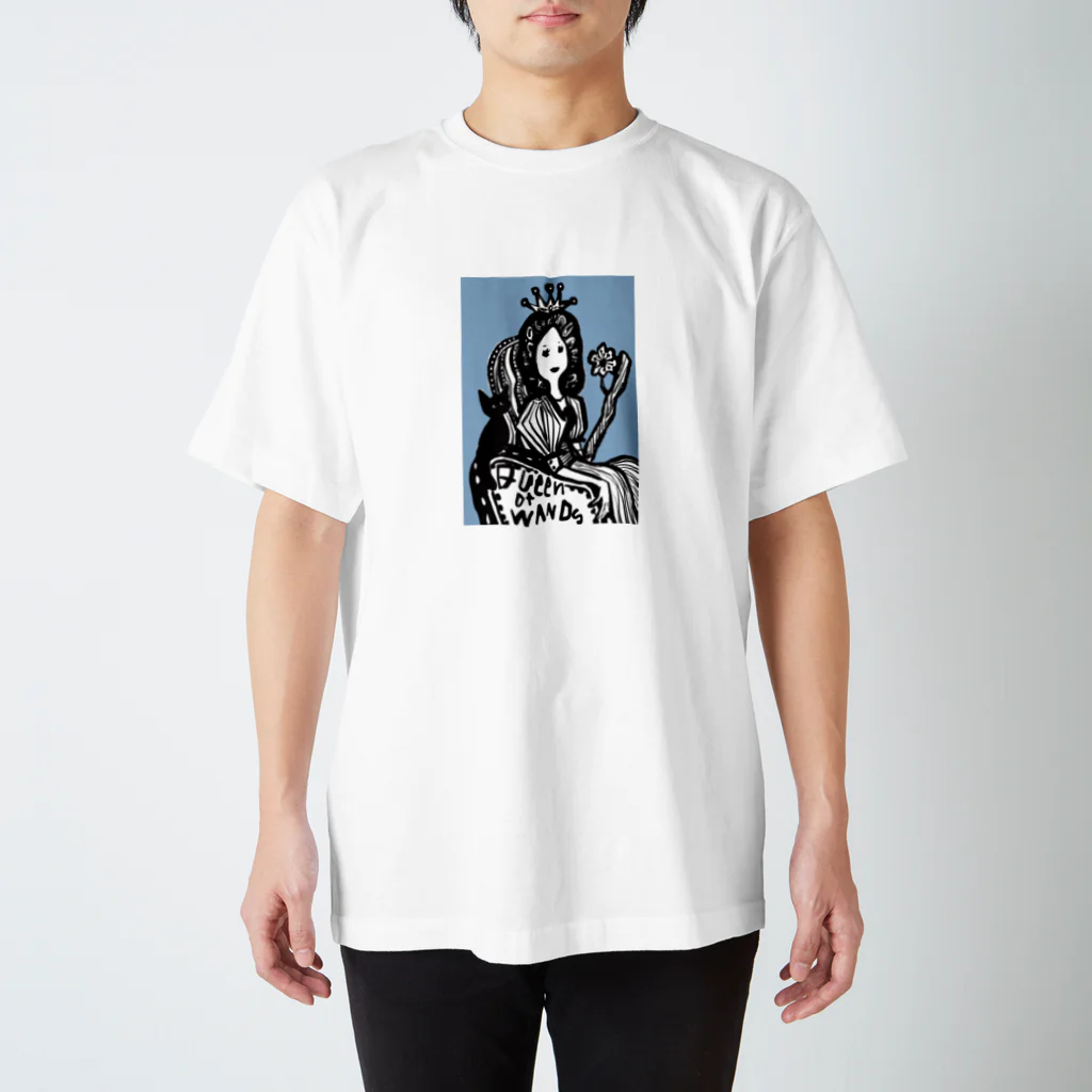 まっつぼんぼん（tamayura）のQUEEN OF WANDS スタンダードTシャツ