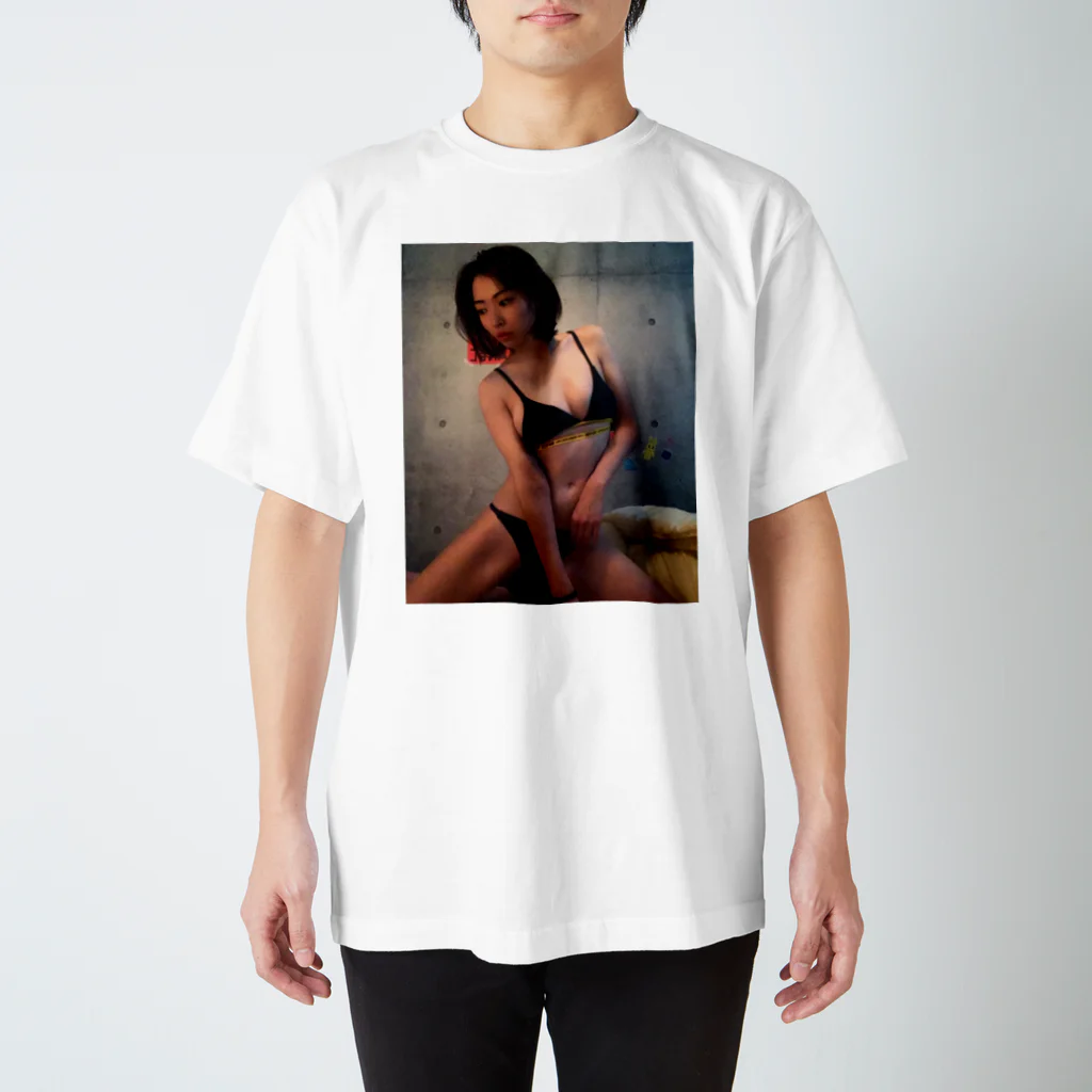 🥩香衣(カイ)の自粛中の開放 Regular Fit T-Shirt