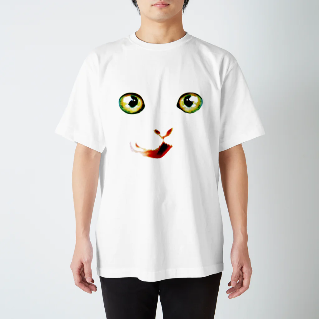 BOWWOWCLUBのねこちゃんのお顔 Regular Fit T-Shirt