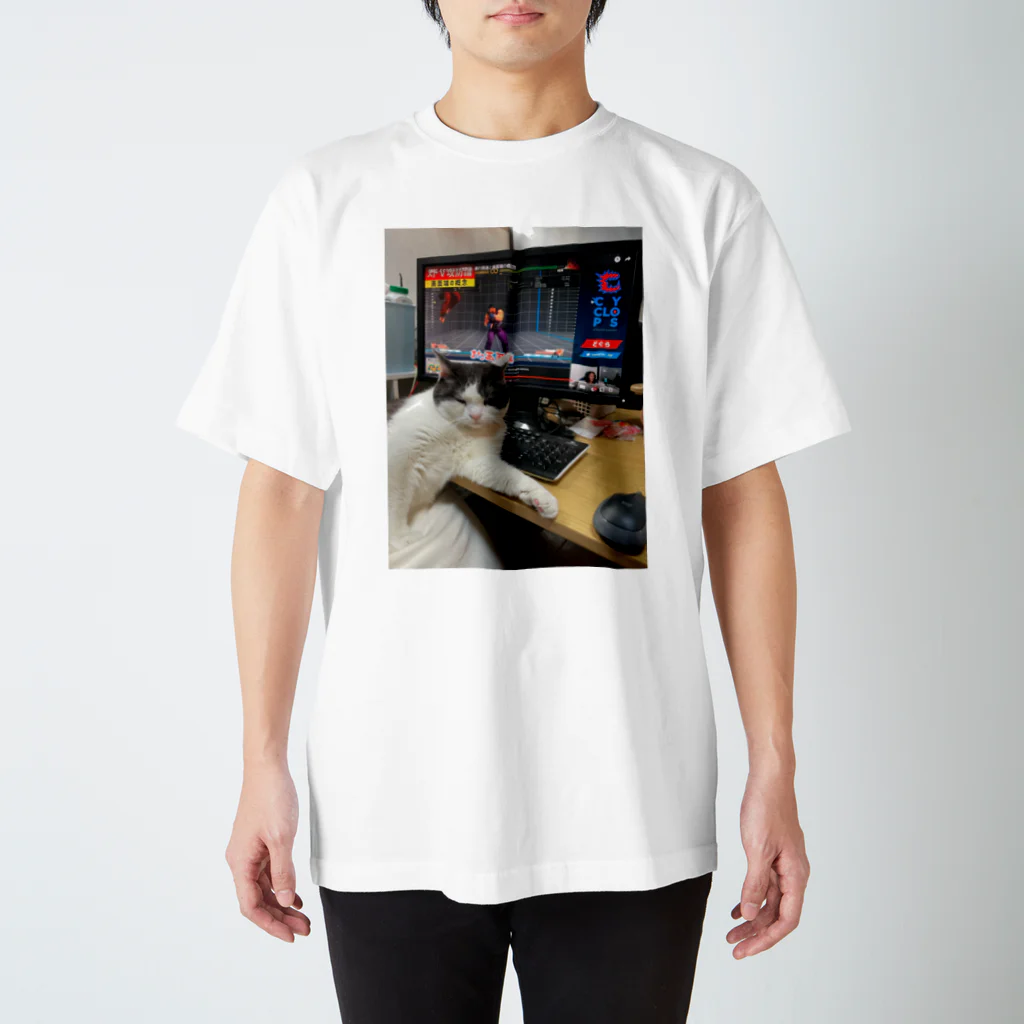 ぎょうざの格ゲーマー猫 スタンダードTシャツ