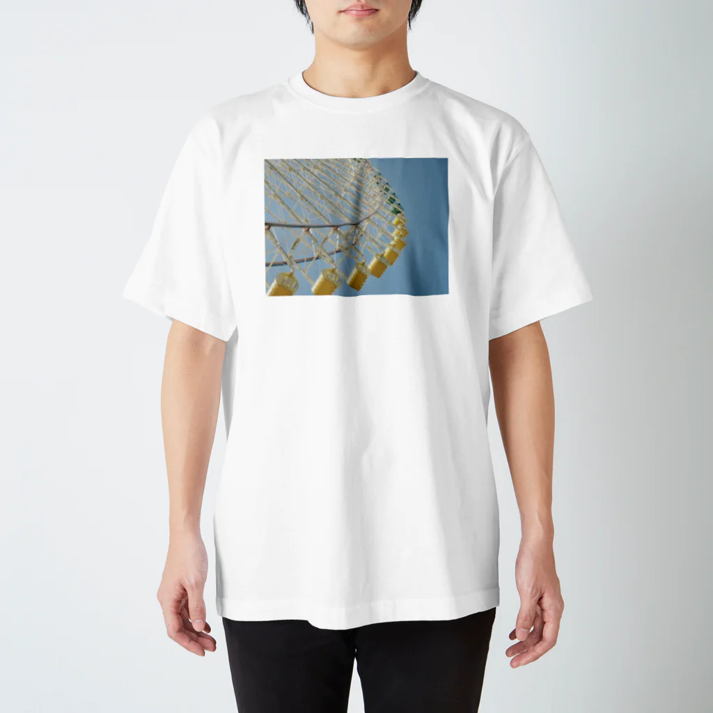 空と花とフィルムの空と観覧車 スタンダードTシャツ