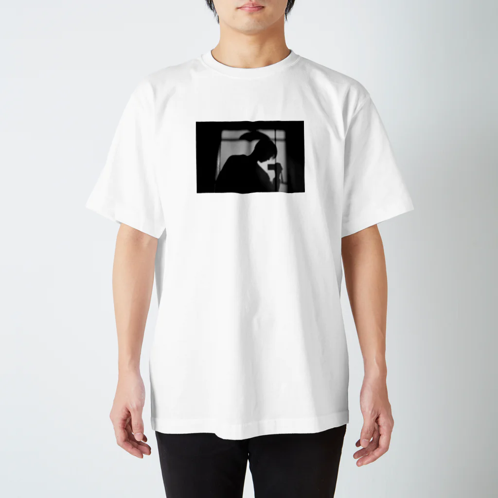 濱尾京介のPortrait no.03 Regular Fit T-Shirt