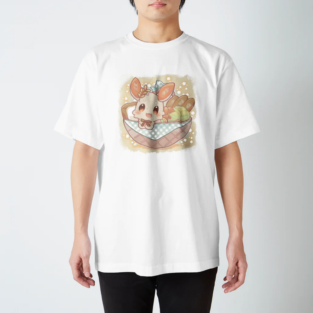 pohemochi (hoshigumo)のbread basket スタンダードTシャツ