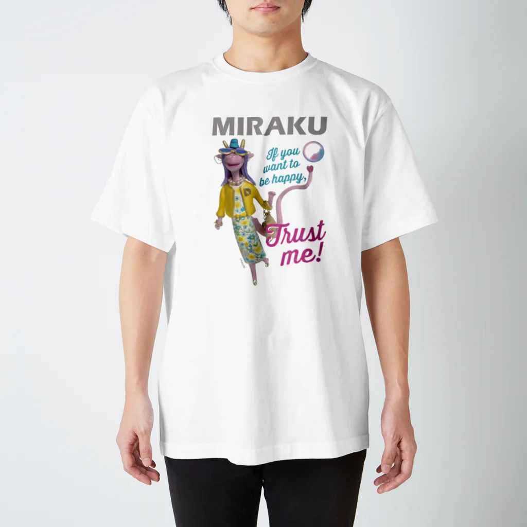 lavender3589の美楽（みらく）ちゃん開運グッズ Regular Fit T-Shirt