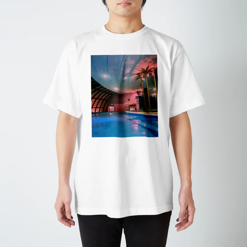 ネオンのliminal space？ Regular Fit T-Shirt