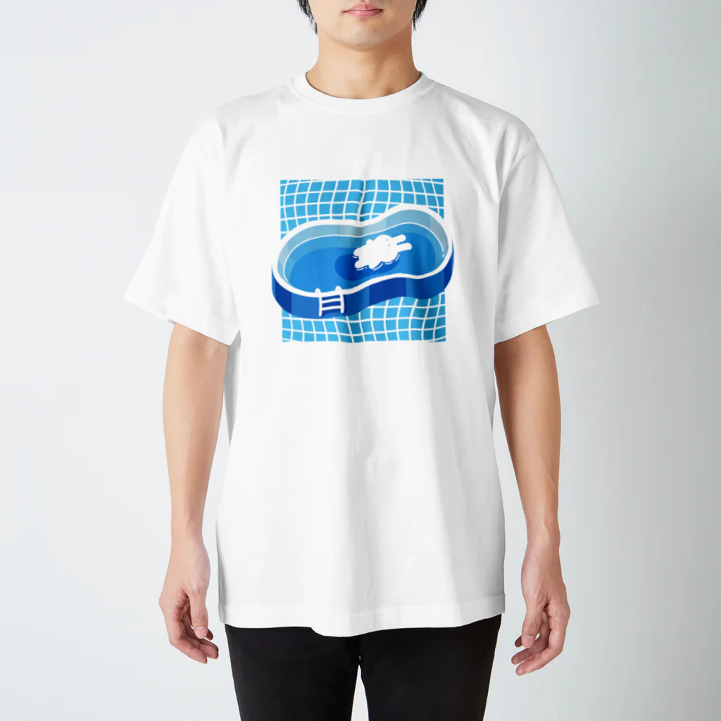 soratoのプールにうかぶうさぎ Regular Fit T-Shirt