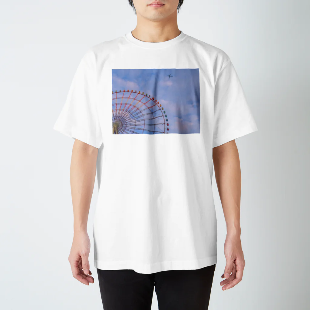odan's PHOTOのカコソラ＠お台場 Regular Fit T-Shirt