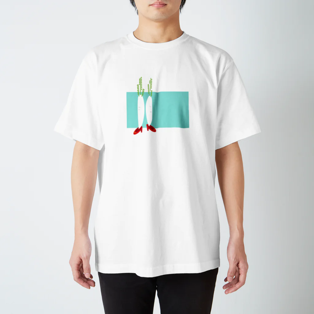 うさぎちゃんアイランドのだいこん Regular Fit T-Shirt