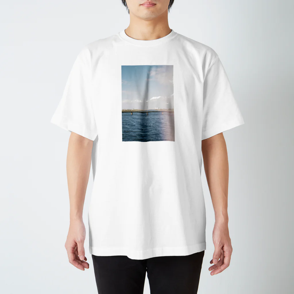 nerukotoの境界線 Regular Fit T-Shirt