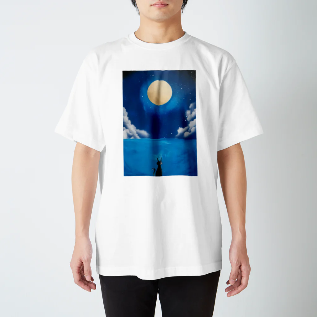 AKI SPRAY PAINT アキ スプレーペイントの満月の下の猫 Regular Fit T-Shirt