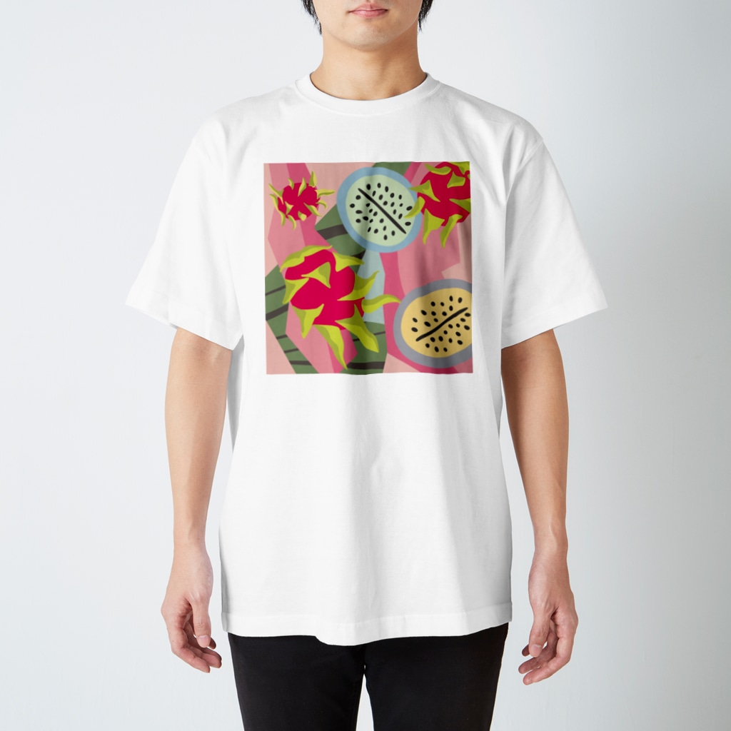 Wonder Bird Forestのドラゴンフルーツ-ver.1 Regular Fit T-Shirt