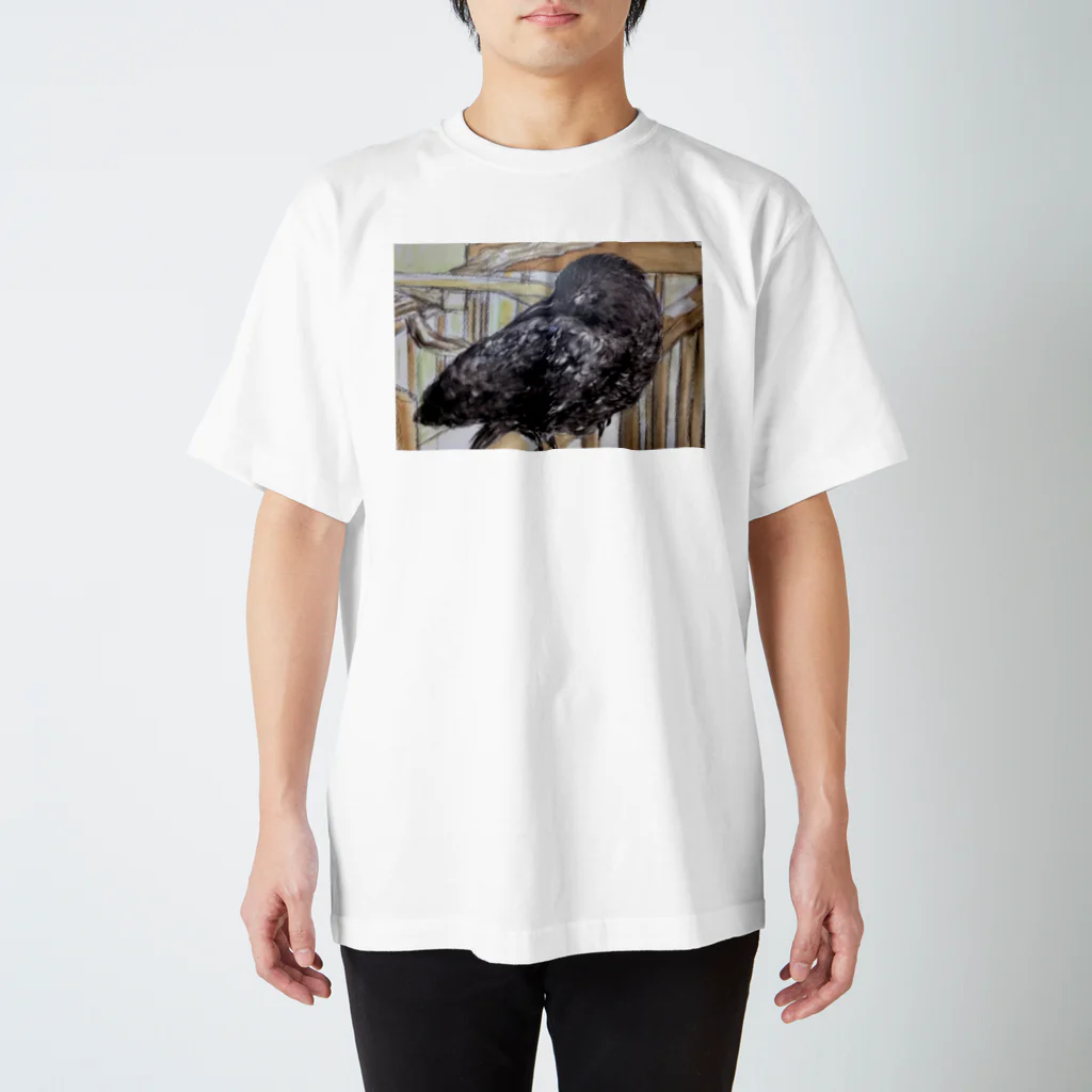 パート主婦しずかのオリジナルイラストグッズのカラスのハッピー Regular Fit T-Shirt