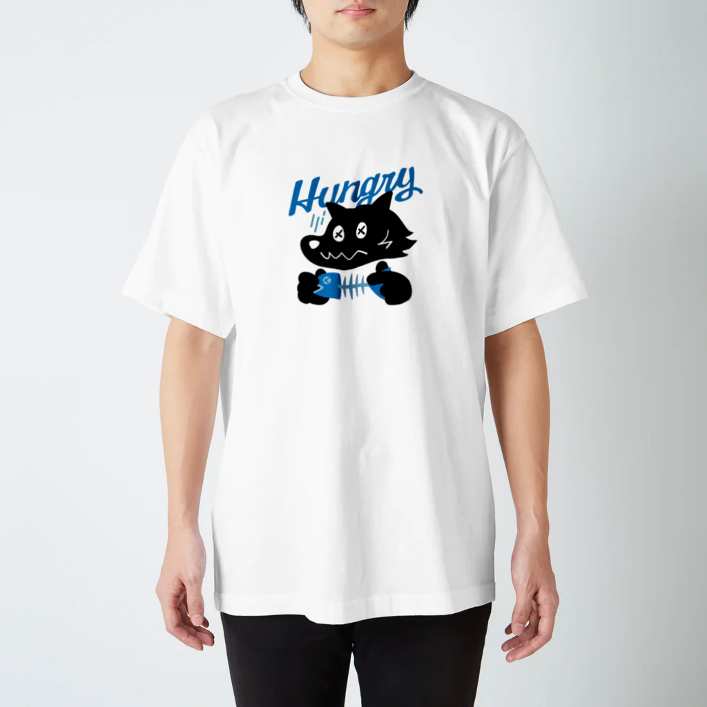 kocoon（コクーン）の空腹ハングリー犬 スタンダードTシャツ