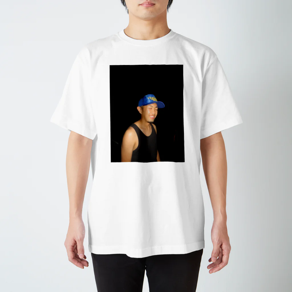 ちちきんちちきのヒッデくん Regular Fit T-Shirt