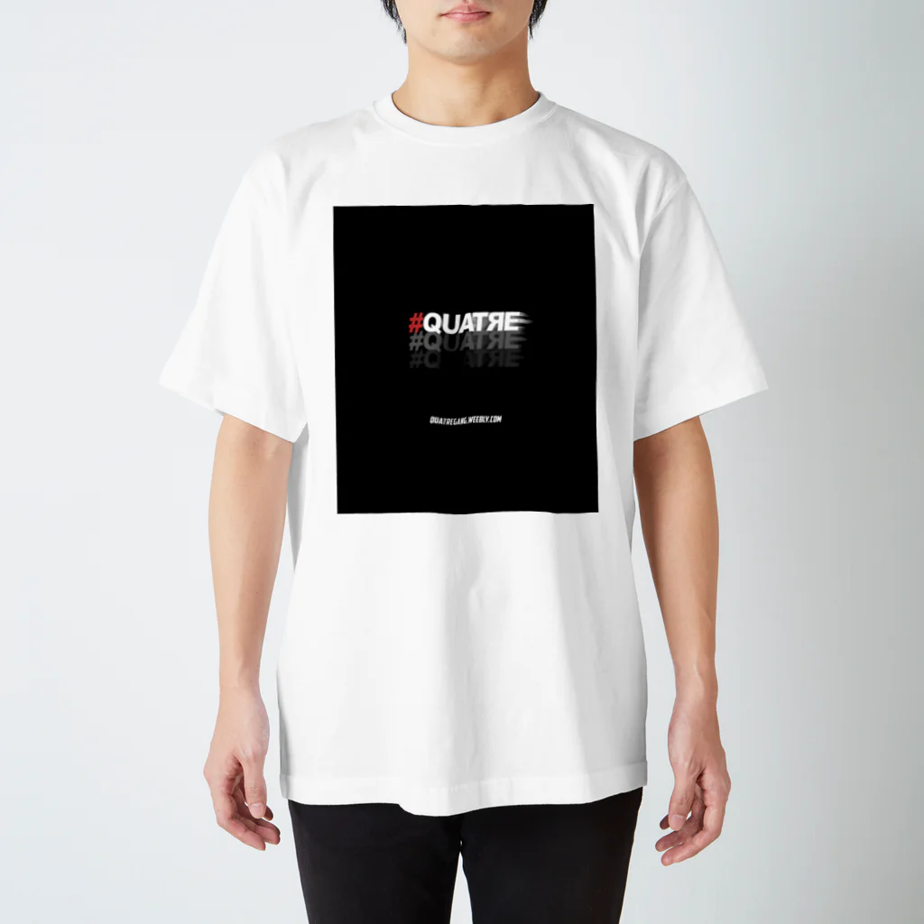 QUATREの#QUATRE Regular Fit T-Shirt