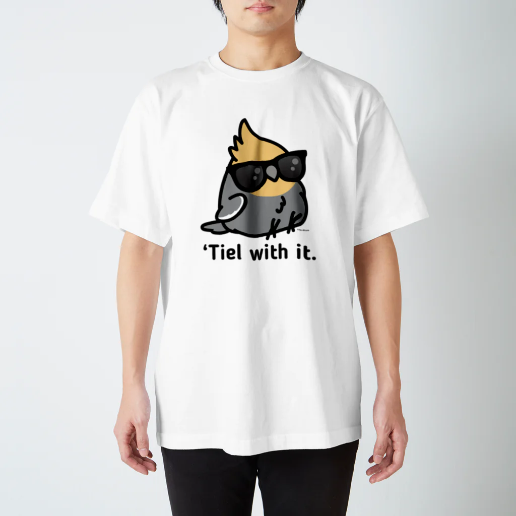 Cody the LovebirdのChubby Bird サングラスをかけたオカメインコ スタンダードTシャツ