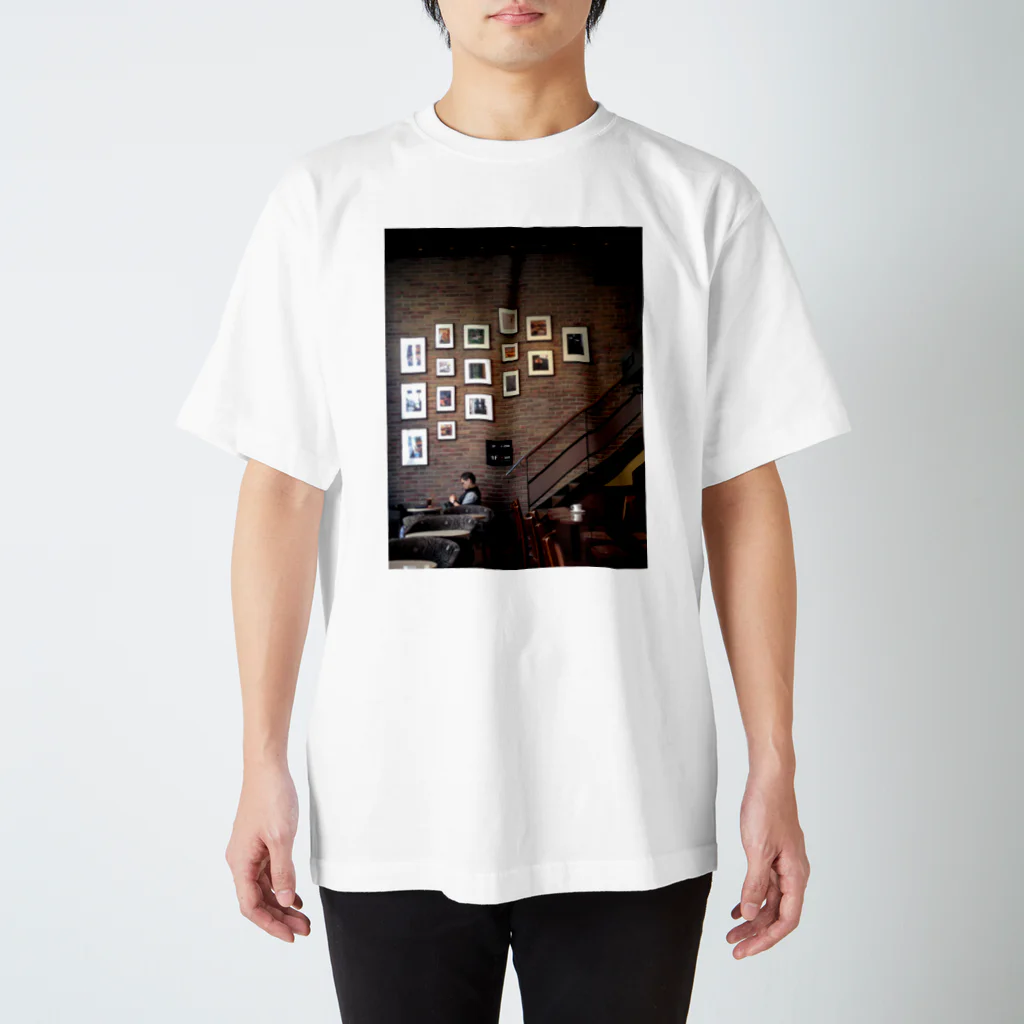 NAKAGAWA Tの休日のカフェ スタンダードTシャツ